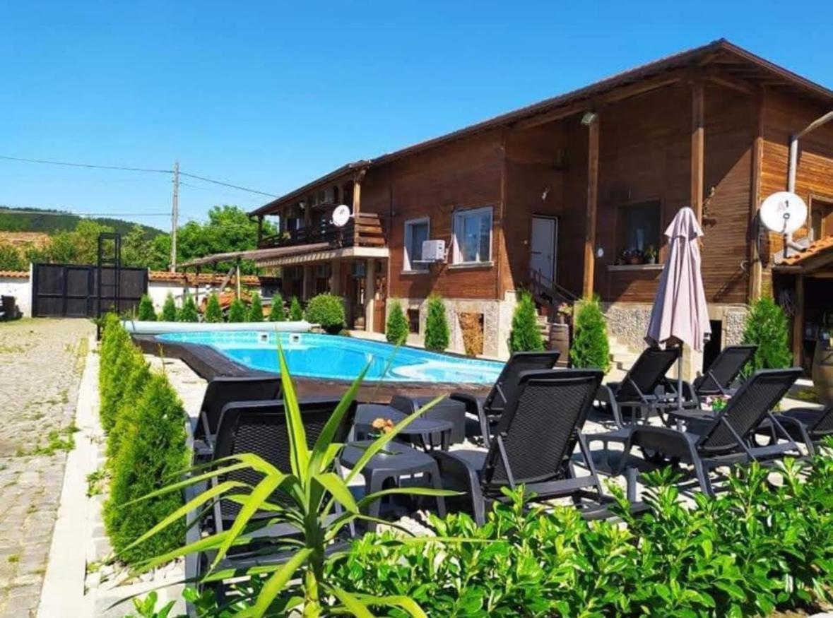 Villa Le Cinema Shiroki Dol Dış mekan fotoğraf
